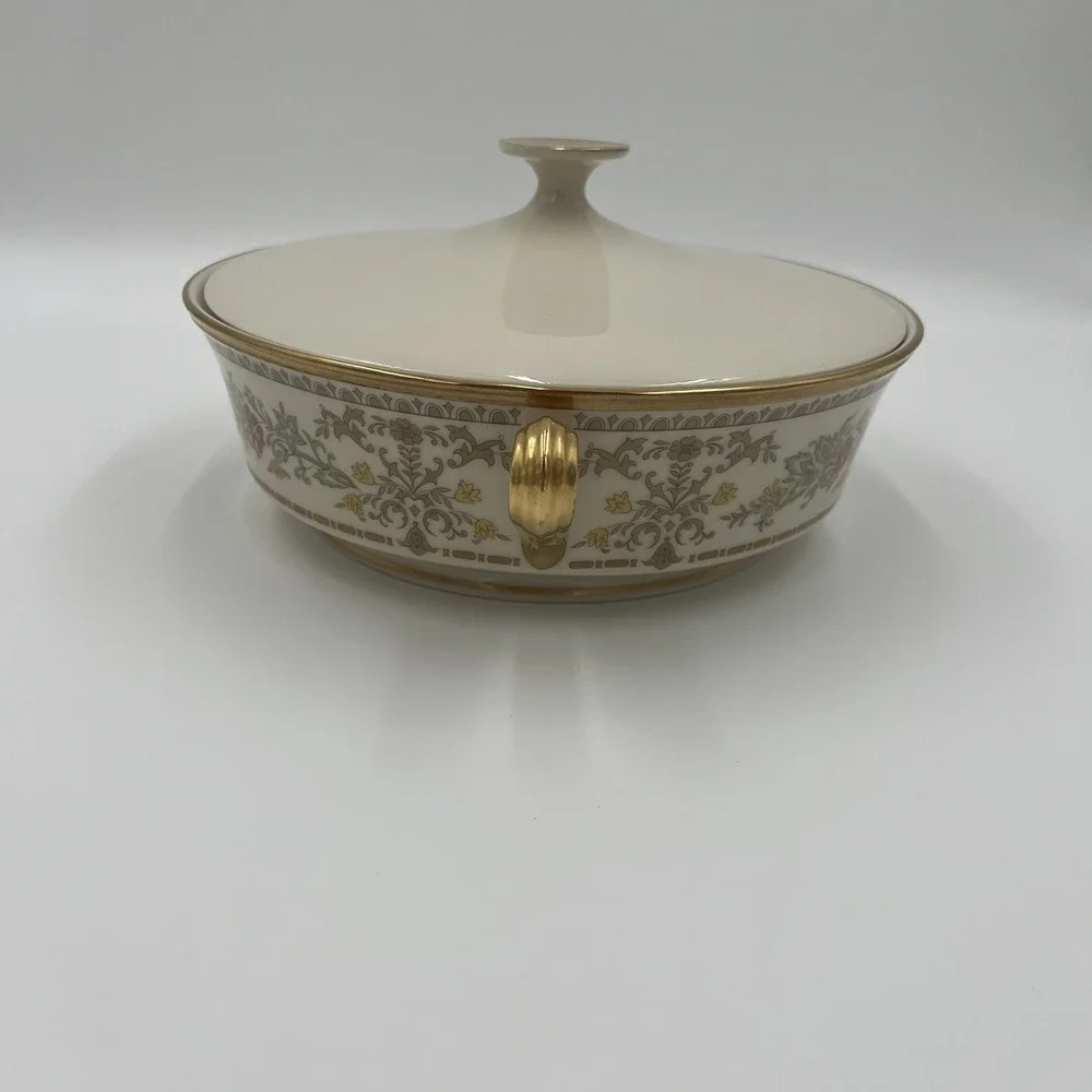 Lenox Serving Tureen with Lid Gold Trim Floral‎ Pattern Porcelain Dish